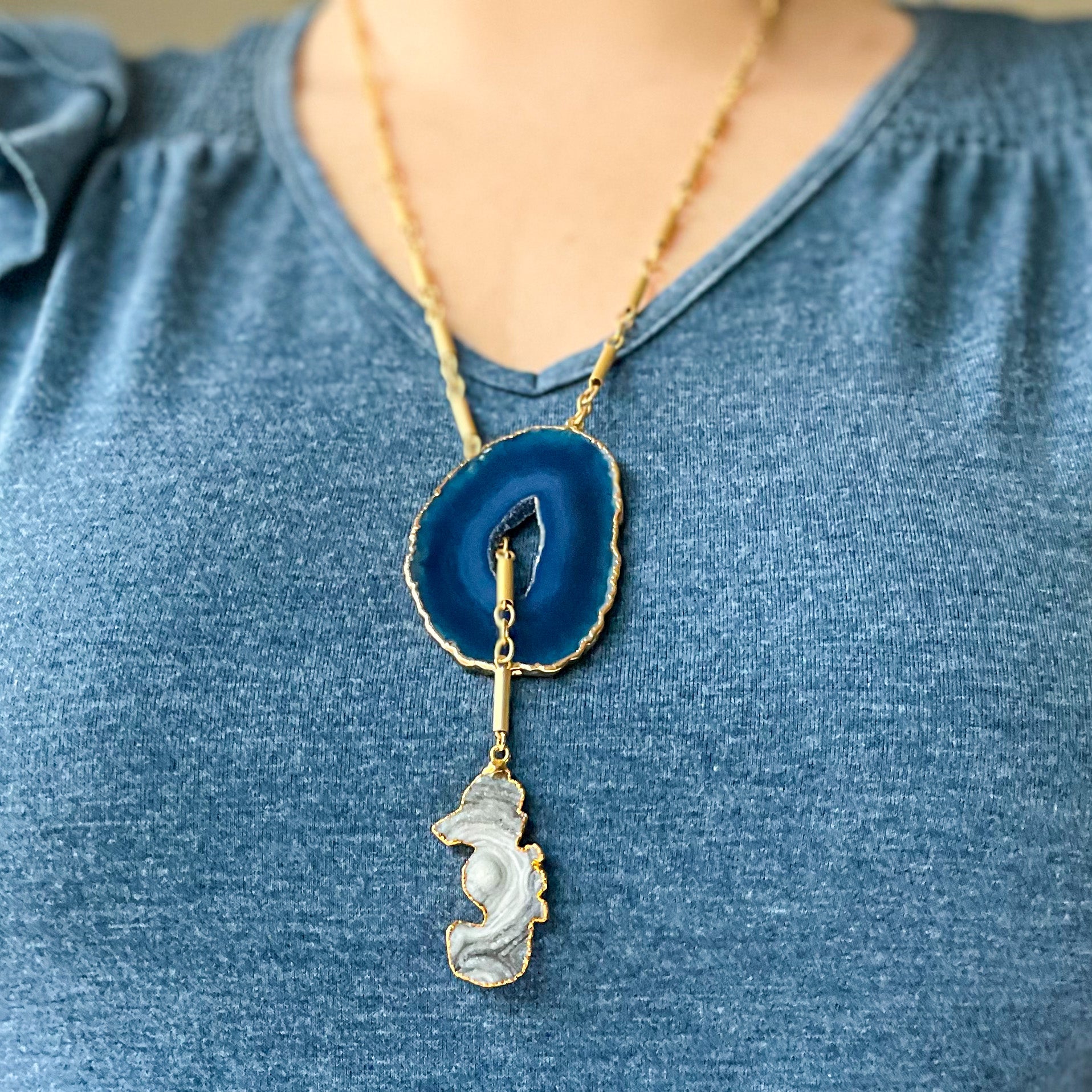 Pull Through Blue Agate Slice with Seahorse Drusy Pendant on A 32 Matte Gold Plated Dynamite Chain