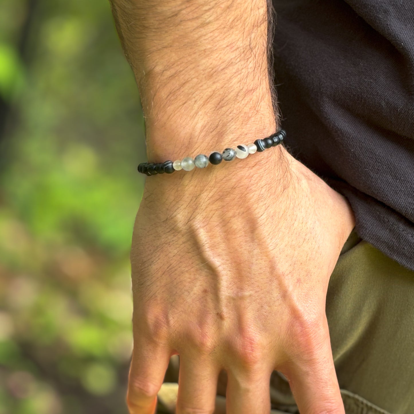Durable and stylish men's strength bracelet